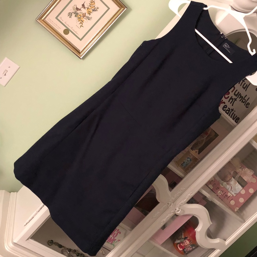 Navy gap dress - size 2